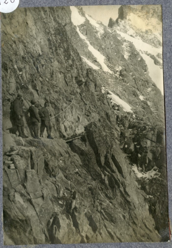 Via per il Castellaccio