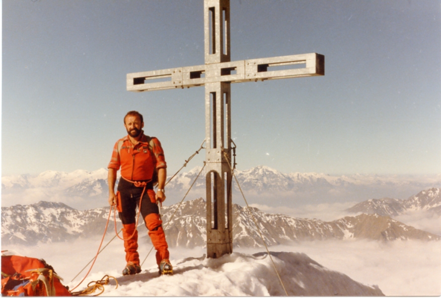 Croce di vetta anonima