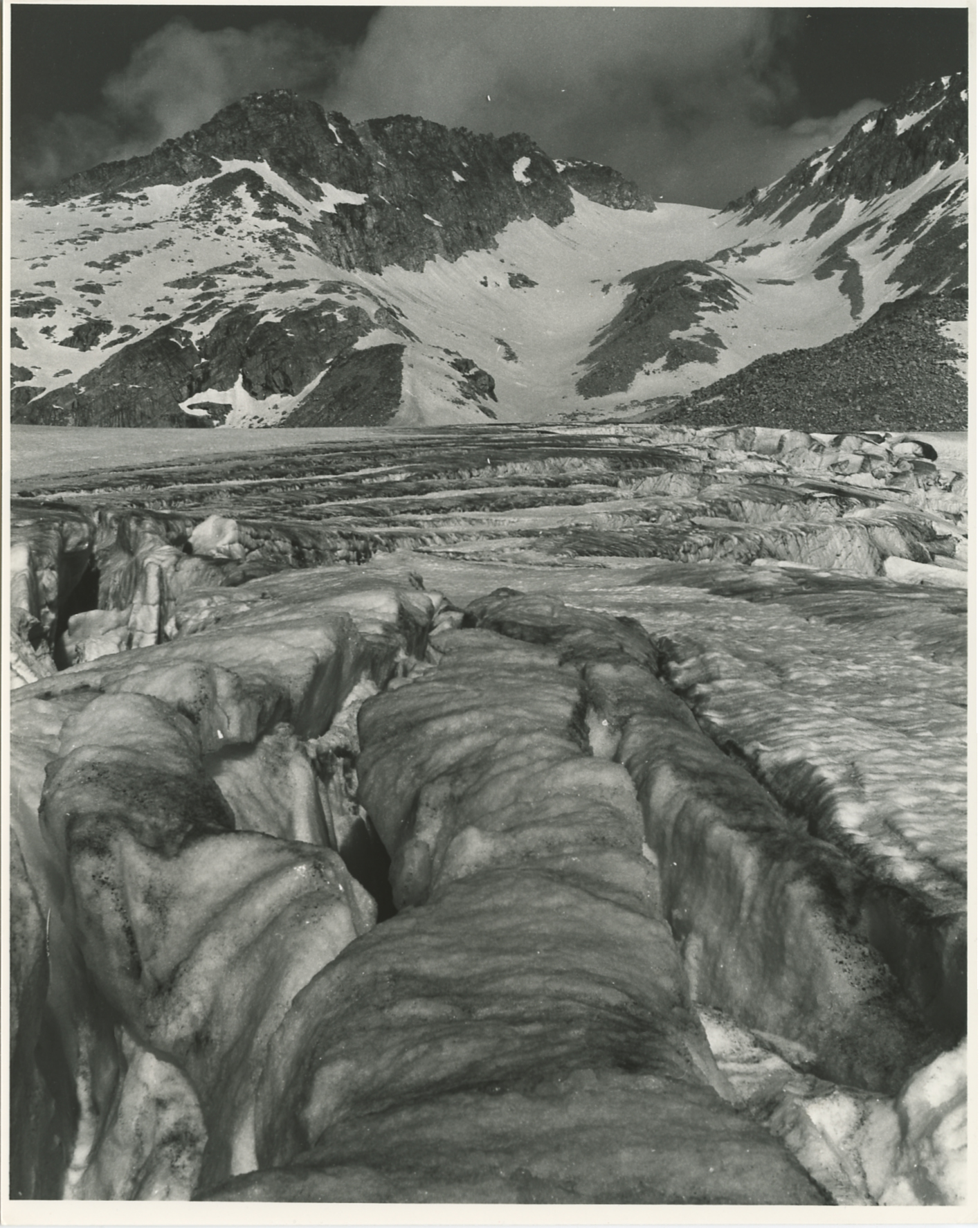 Passo della Valletta visto dalla Vedretta